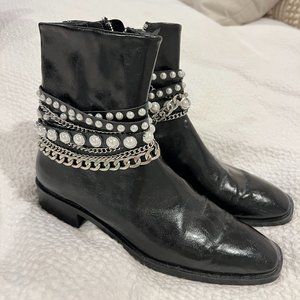 Zara, Flat Black Ankle Boots, Size 38 (7.5)
